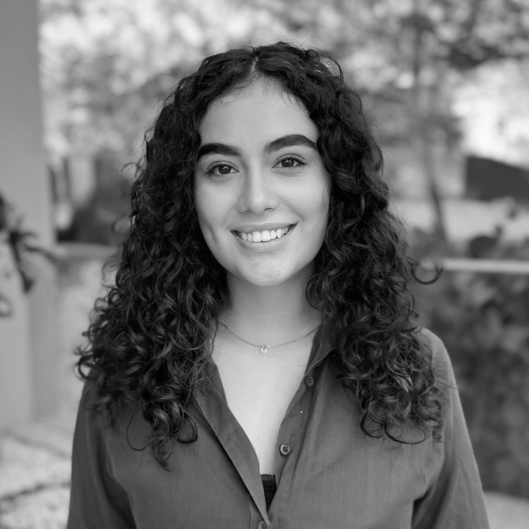 MARÍA ALEJANDRA GONZALES